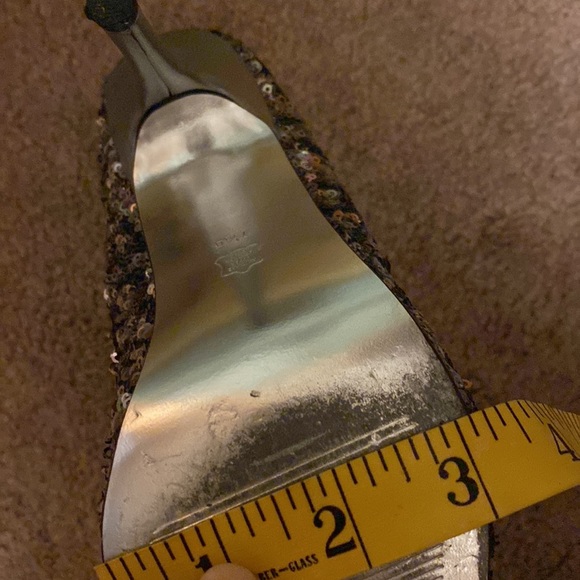 E Live From the Red Carpet silver sequins high heels - Picture 11 of 11